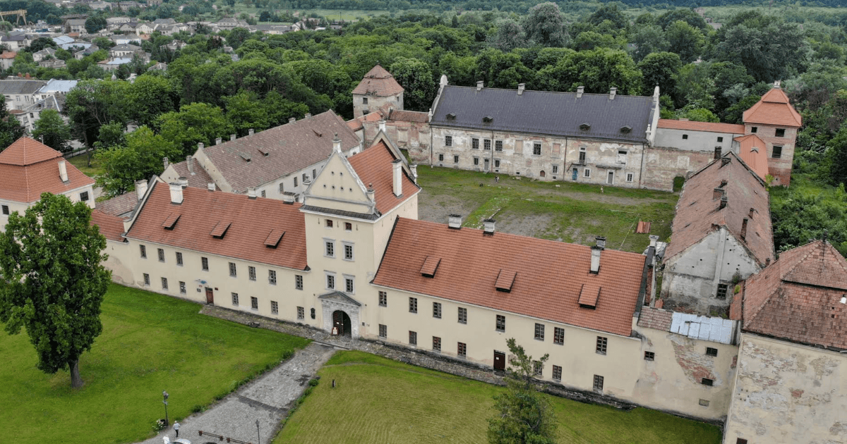 Жовква: що подивитися — ТОП-10 локацій королівського міста. Фото №2