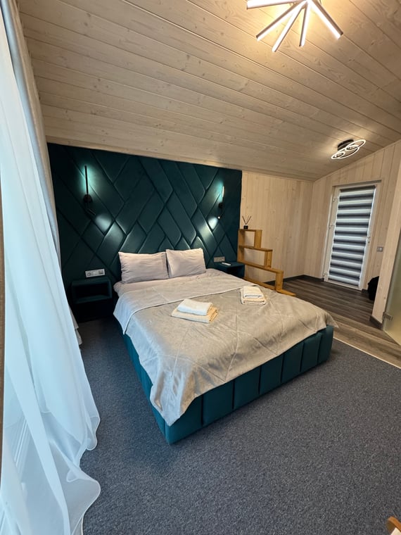 df13cecb25a9ec6da2ee9ebe18297a32