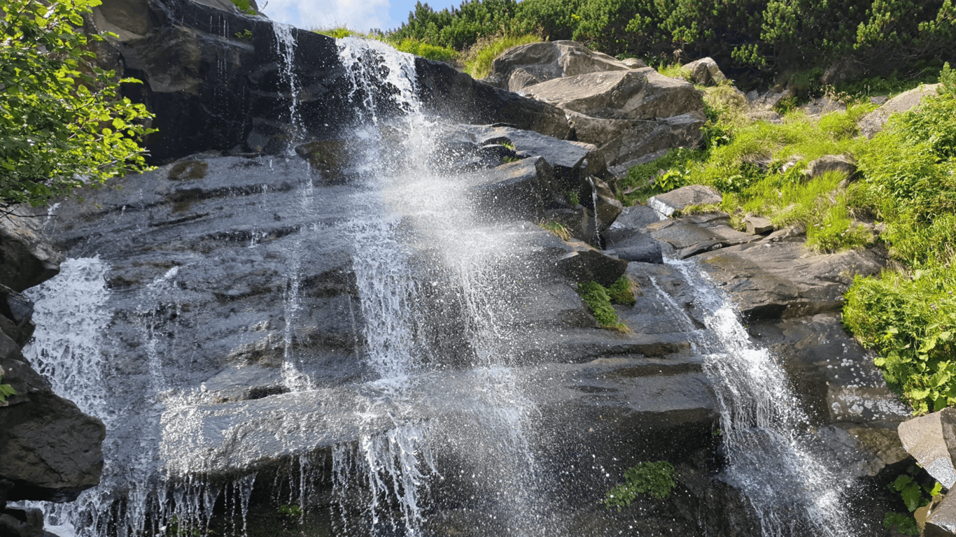 Прутський водоспад