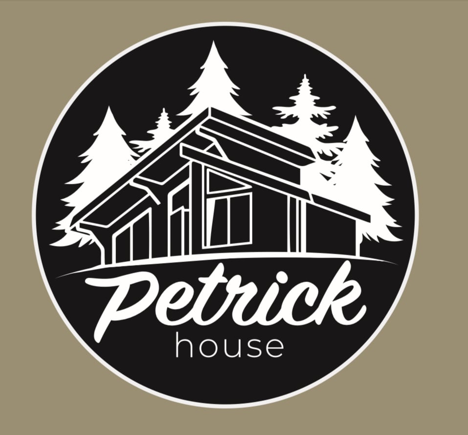 Комплекс "Petrick House" logo