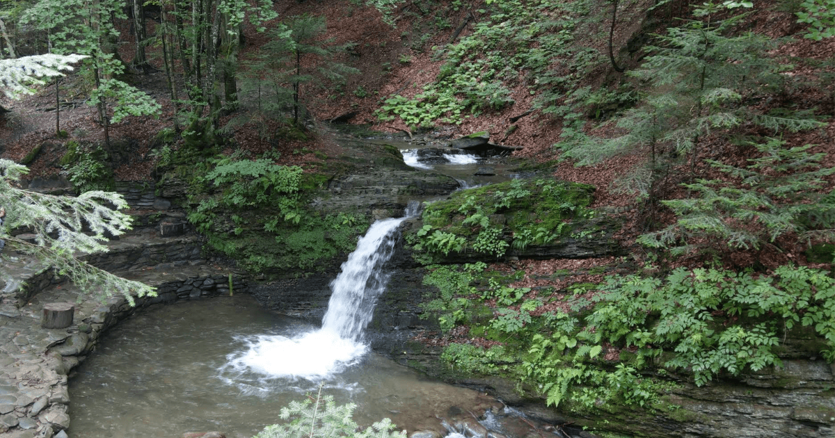 Лумшорські водоспади
