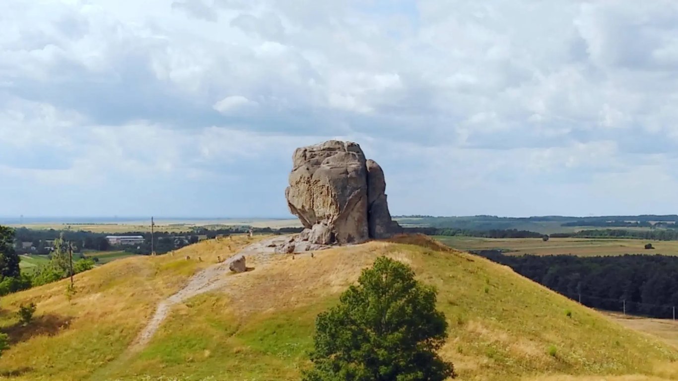 Місця сили в Україні: топ-12 містичних локацій. Фото №10