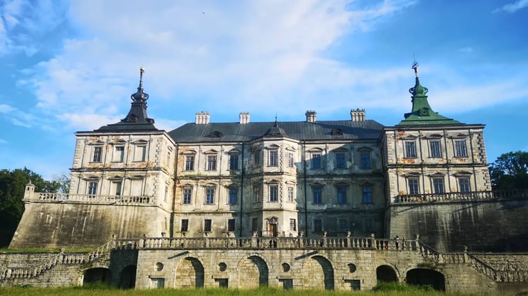 main image