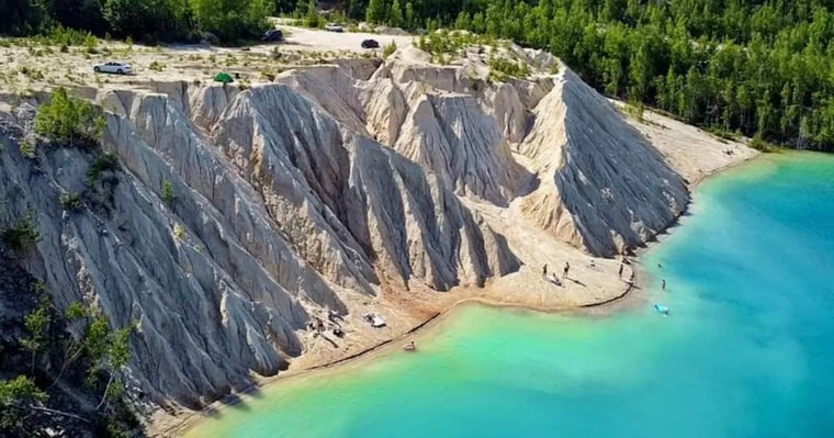 article-image