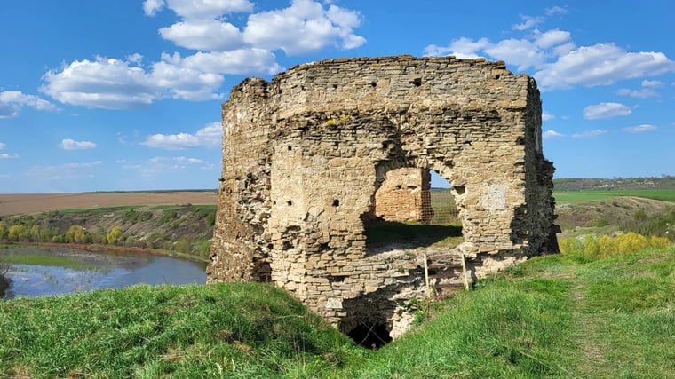 Жванецький замок