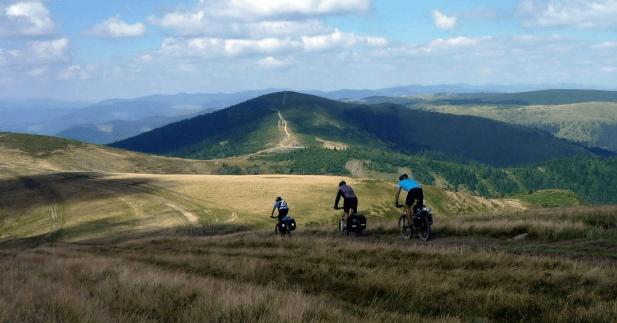 Цікаві місця Закарпатської області: гори, замки, озера. Фото №2
