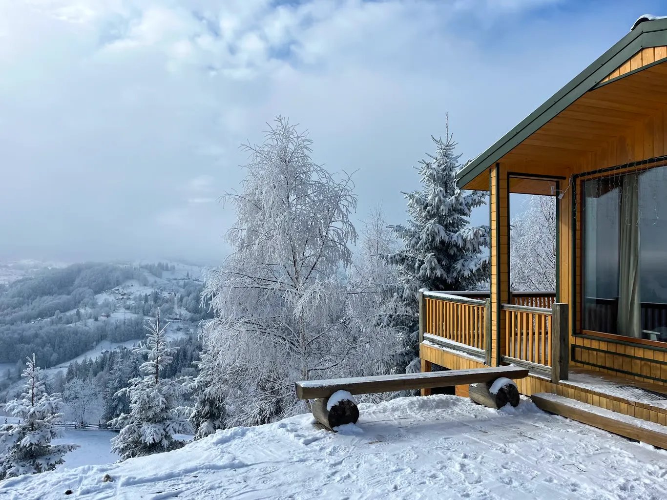 Від батьківського двору до Топ-ґазди 2025: історія Далеких Гір у Снідавці. Фото №8