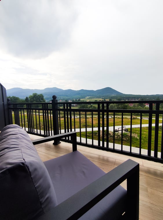 42dc1d94fa77901774dc1967f4499857