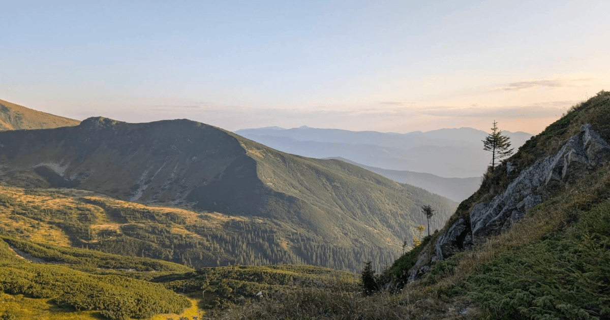 Чорногірський Хребет
